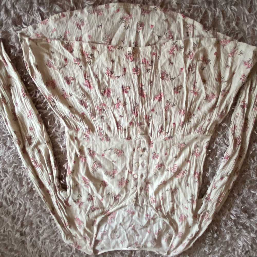 Long sleeve blouse